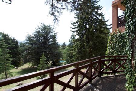 Apartamento con jardín - Montana Park Enveitg Exterior foto